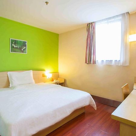 7Days Inn Foshan Zumiao Baihua Plaza Ruang foto